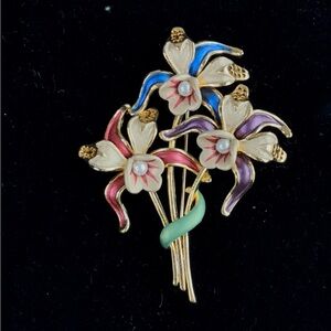 Vintage Enameled Flower Bouquet Brooch with Pearls